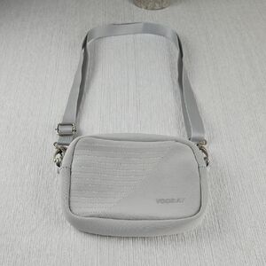 Gray Minimalist Crossbody Bag‎ with Adjustable Strap
